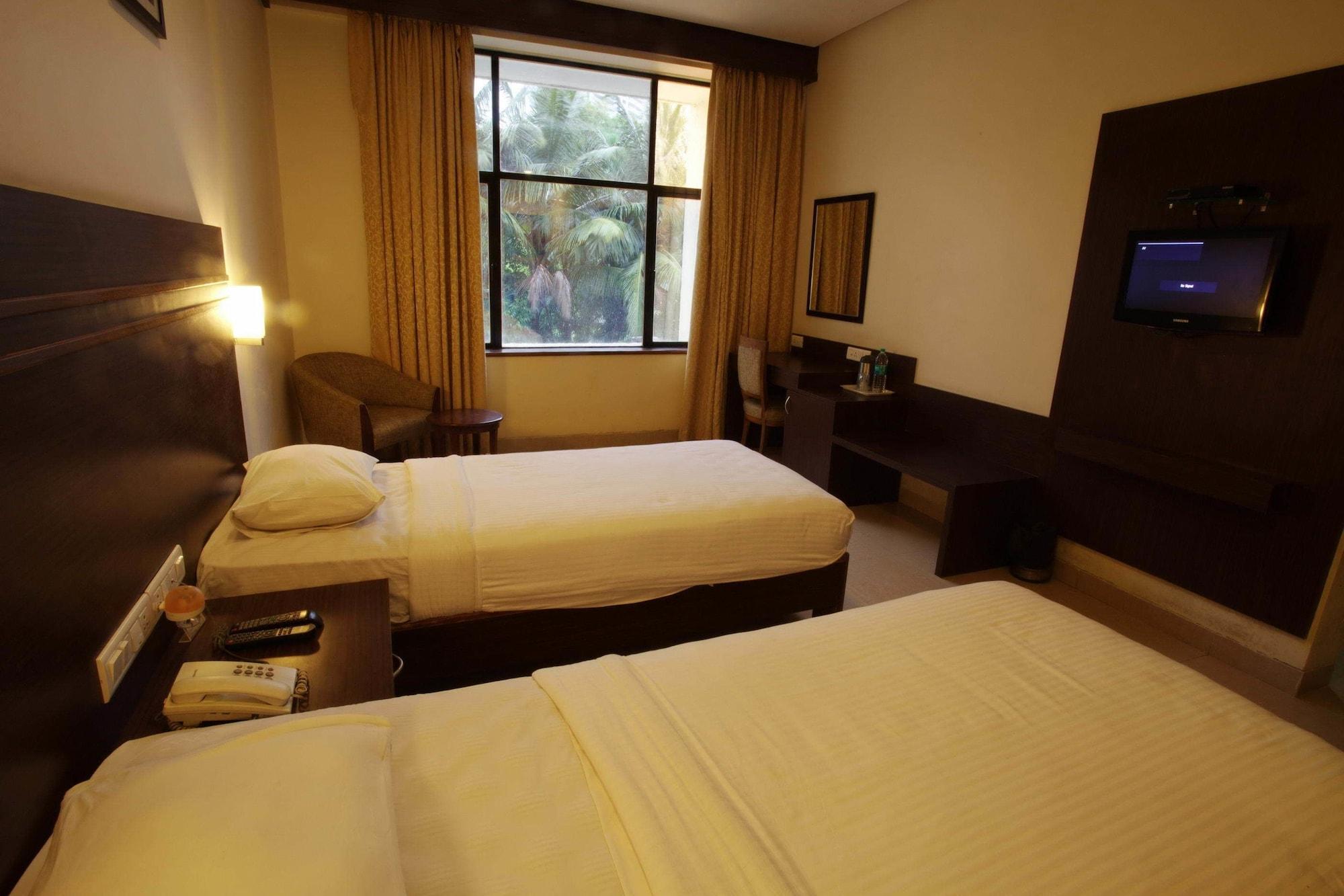 The Caliph Hotel, Mumbai Near Powai Lake Exterior photo