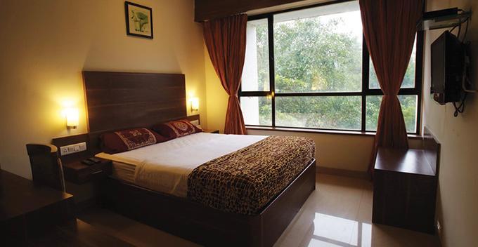 The Caliph Hotel, Mumbai Near Powai Lake Exterior photo
